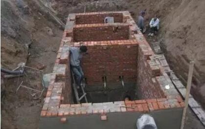 回農(nóng)村建房，化糞池應(yīng)該怎么建？做化糞池需要