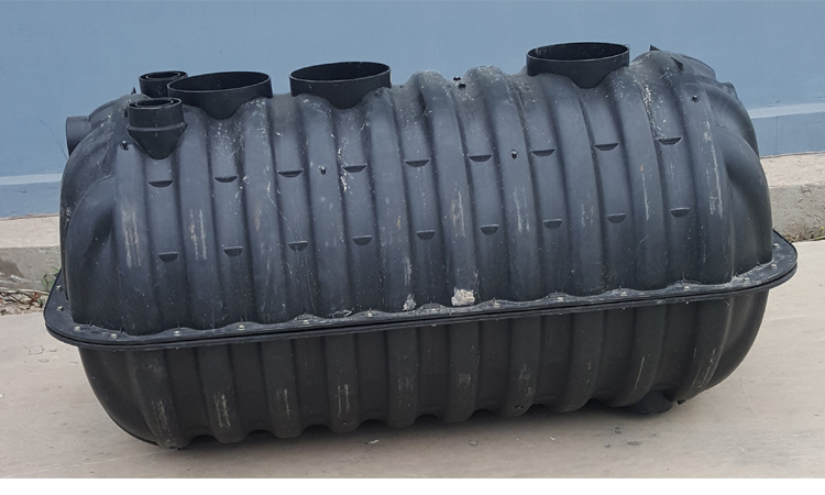塑料化糞池不易老化，不變形，經(jīng)久耐用還物美