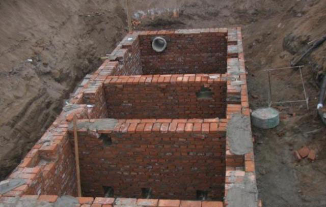 在農(nóng)村，怎么“科學設計化糞池”更合理