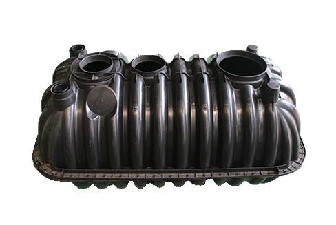 家用塑料化糞池如何的做成？