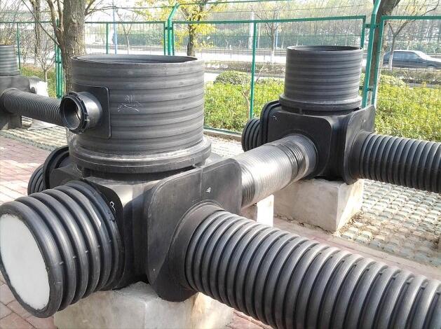 為何塑料檢查井更適合市政道路工程？