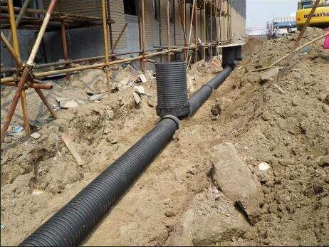 塑料檢查井井座、井筒、井蓋、連接管件的選用一定要規(guī)范